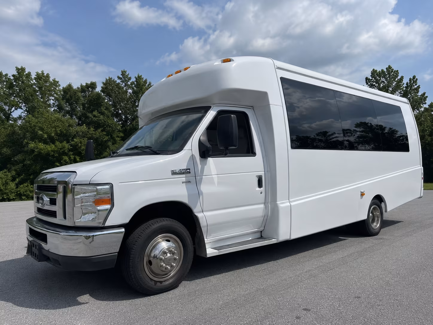 bachelorette party bus wine tours from santa fe to the east mountains