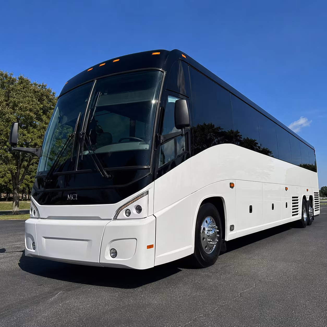charter buses to the santa fe opera and outdoor amphitheater shows