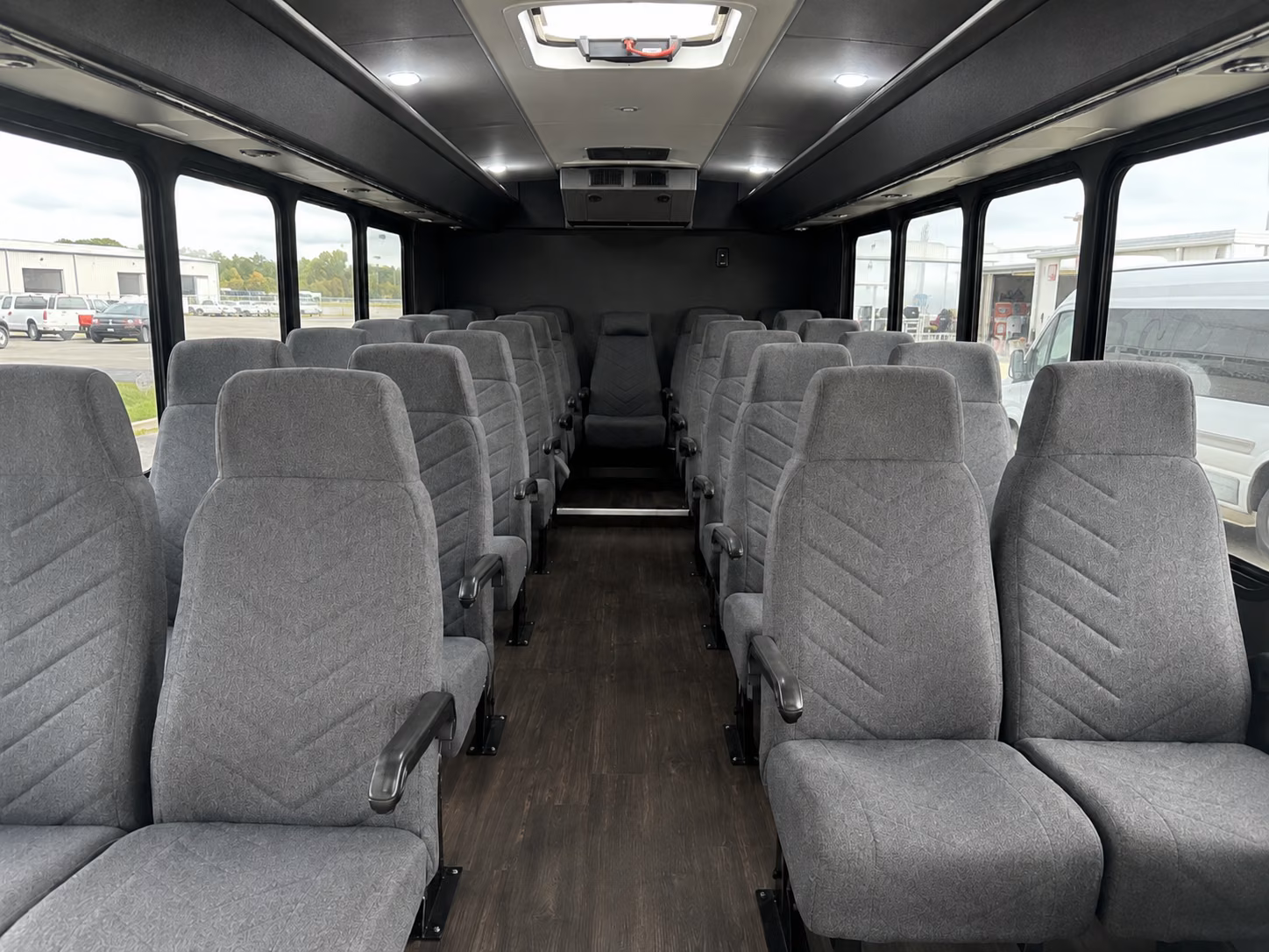 find and book transportation for your next airport transfer 4