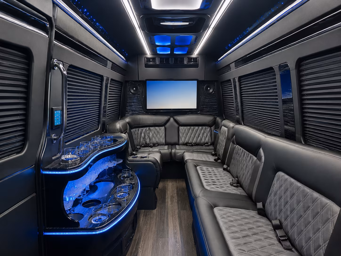 find and book transportation for your next prom 2