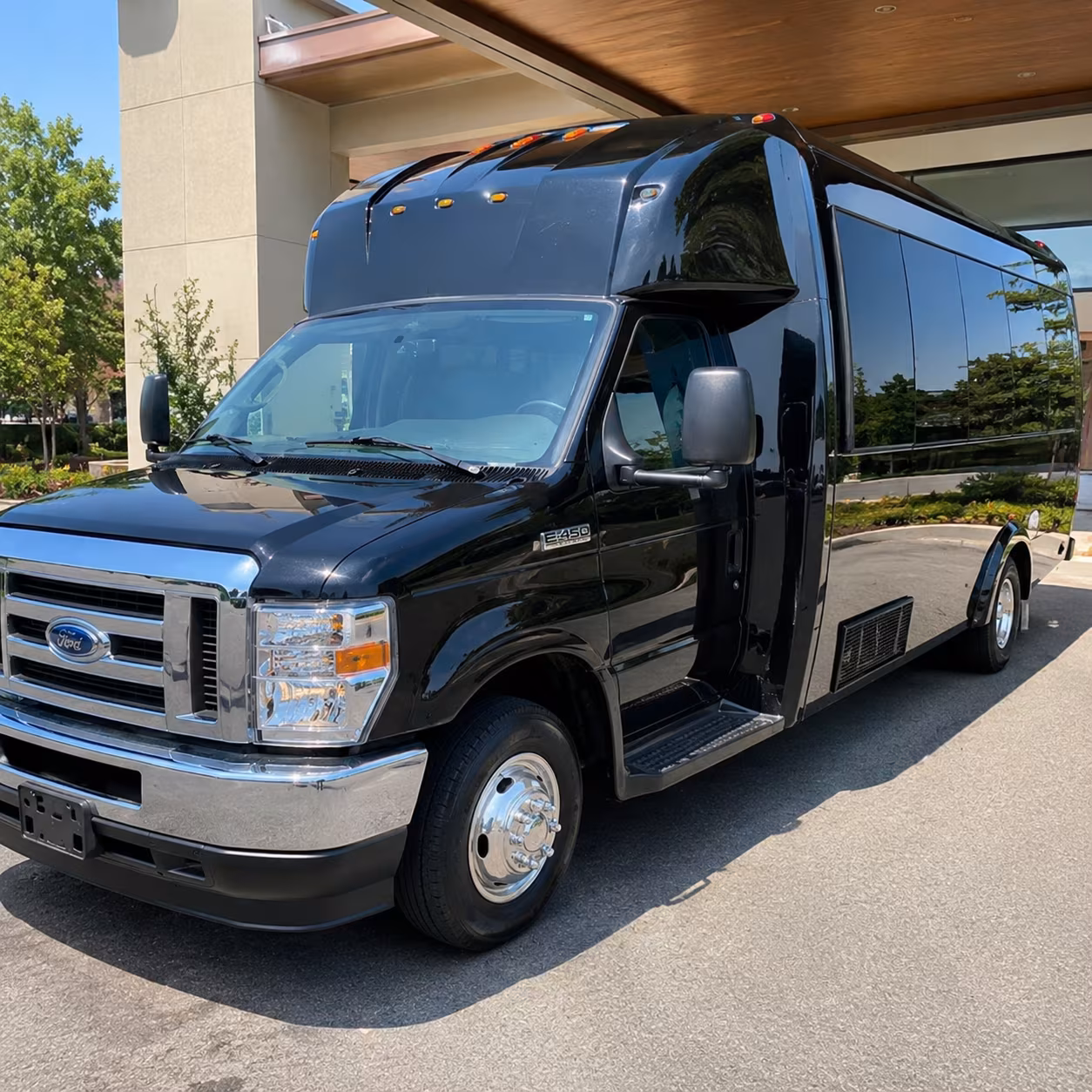 party buses for santa fe bachelorette bar crawls on canyon road