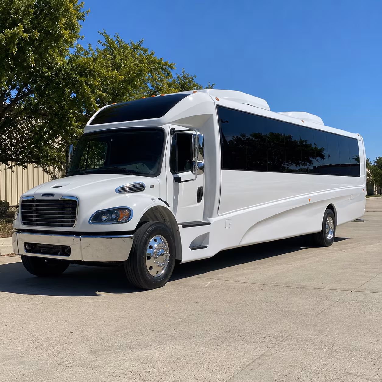 santa fe 20 passenger minibus