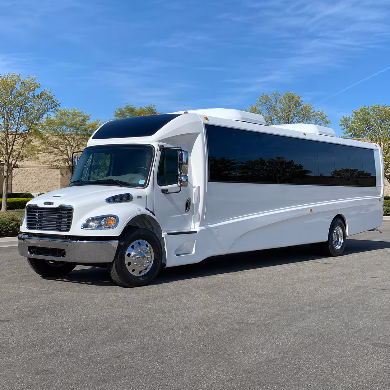 santa fe 28 passenger minibus