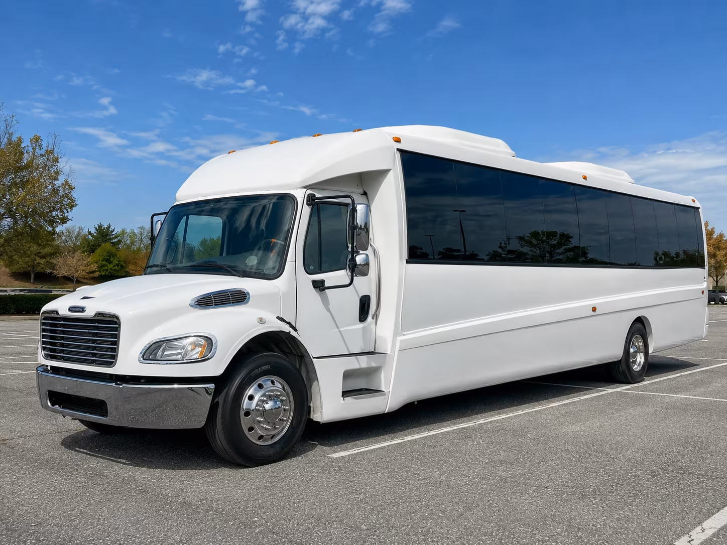 santa fe 30 passenger party bus